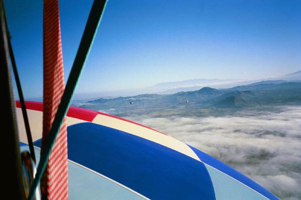 C13ONTOP09.jpg (27613 bytes)