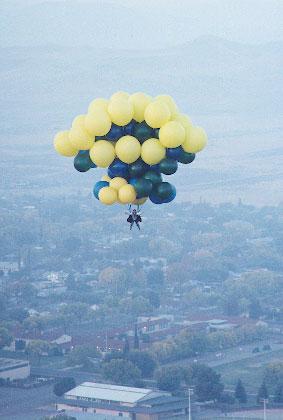 C9 Ascent 12.jpg (26880 bytes)